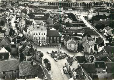 / CPSM FRANCE 71 "Chagny, la place d'Armes"