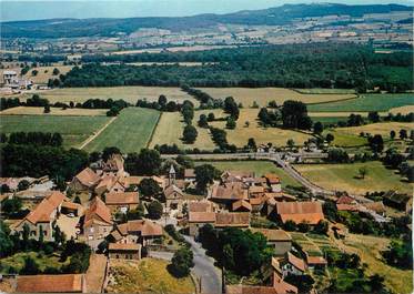 / CPSM FRANCE 71 "Taize, village avec église Romane"