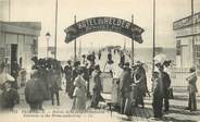 14 Calvado CPA FRANCE 14 "Trouville sur Mer, entrée de la Jetée"