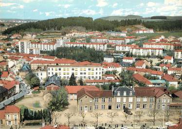 / CPSM FRANCE 71 "Le Creusot, vue panomarique aérienne"