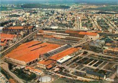 / CPSM FRANCE 71 "Le Creusot, vue aérienne, usines SFAC "