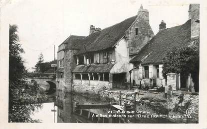 / CPSM FRANCE 61 "Argentan, vieilles maison sur l'Orne"