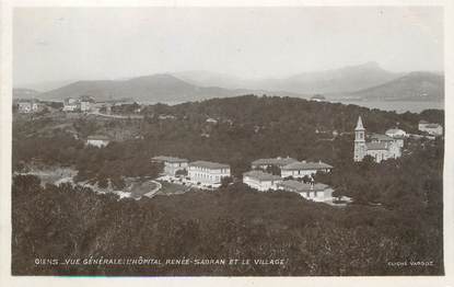 / CPSM FRANCE 83 "Giens, vue générale, l'hôpital Renée Sabran et le village"