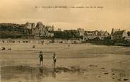 76 Seine Maritime / CPA FRANCE 76 "Veules les Roses, les chalets vu de la plage"