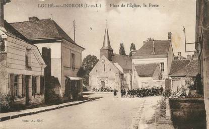 / CPA FRANCE 37 "Loché sur Indrois, place de l'église, la poste"