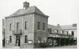 / CPSM FRANCE 80 "Oisemont, la mairie et les halles"