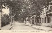 06 Alpe Maritime CPA FRANCE 06 "Juan les Pins, L' avenue de la gare"