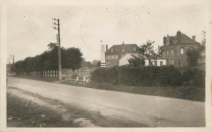  / CPSM FRANCE 80 "Woincourt, mairie et monument"