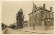  / CPA FRANCE 80 "Saint Christ Briost, rue de l'église, la mairie"