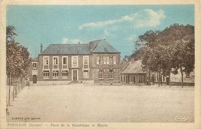  / CPA FRANCE 80 "Fouilloy, place de la république et mairie"