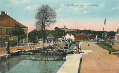 CPA FRANCE 89  "Rogny, le Canal" / PENICHE / BATELLERIE