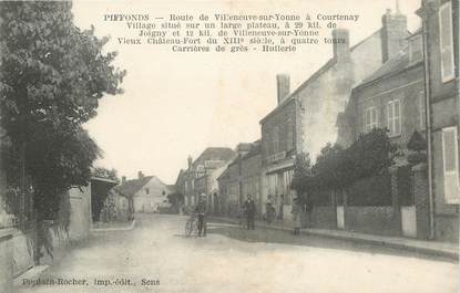 CPA FRANCE 89 "Piffonds, rte de Villeneuve sur Yonne à Courtenay"