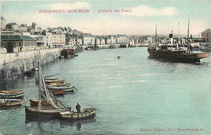 CPA FRANCE 62 "Boulogne sur Mer, entrée du port"