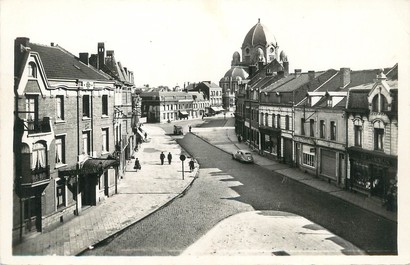 / CPSM FRANCE 62 "Henin Lietard, place Jean Jaurès"