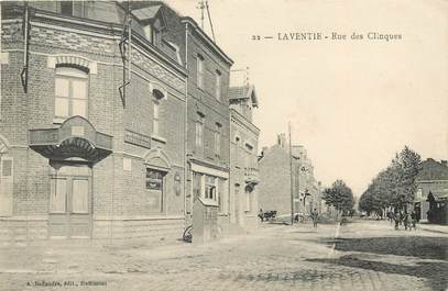 / CPA FRANCE 62 "Laventie, rue des Clinques"