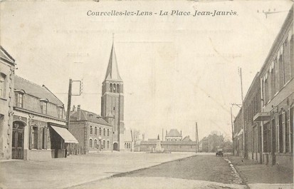 / CPA FRANCE 62 "Courcelles Lez Lens, la place Jean Jaurès"
