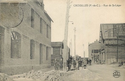 / CPA FRANCE 62 "Croisilles, rue de Saint Léger"
