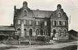 / CPSM FRANCE 62 "Achiet Le Petit, la mairie et le monument"