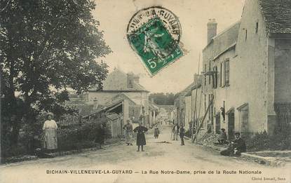 CPA FRANCE 89 " Bichain Villeneuve la Guyard, la rue Notre Dame"
