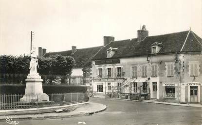 CPSM FRANCE 89 "héry, place du Monument"