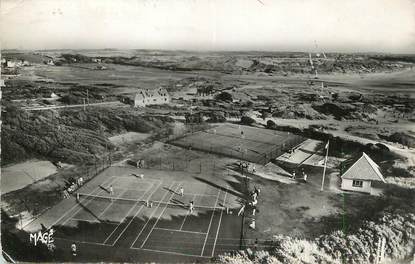 / CPSM FRANCE 62 "Ambleteuse, les tennis et la Slack à marée basse"