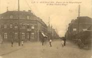 59 Nord / CPA FRANCE 59 "Houplines, place de la République et rue Victor Hugo"