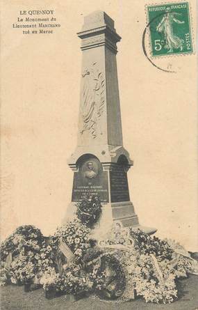 CPA FRANCE 59  " Le Quesnoy, le monument aux morts"