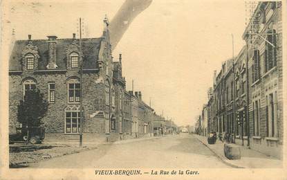 CPA FRANCE 59  " Vieux Berquin, la rue de la Gare"