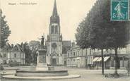 72 Sarthe CPA FRANCE 72 "Mayet, Fontaine et eglise"