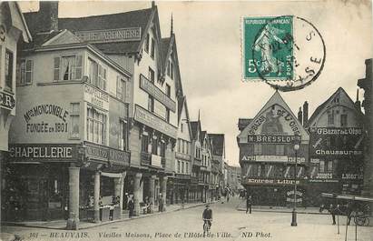 CPA FRANCE 60 "Beauvais, place de l'Hotel de ville, Chapellerie, Grand Bazar"