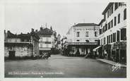 40 Lande / CPSM FRANCE 40 "Dax, place de la Fontaine chaude"