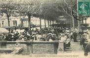 07 Ardeche CPA FRANCE 07 "Vals les Bains, la terrasse du Casino à l'Heure du Concert"