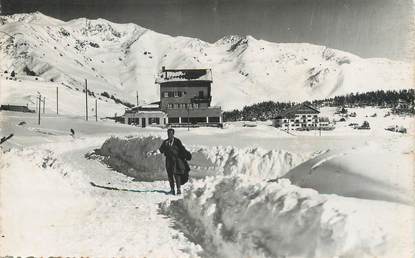 / CPSM FRANCE 06 "Auron, champs de neige"