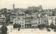 50 Manche CPA FRANCE 50 "Avranches, la Place Littré, Eglise notre Dame et st saturnin"