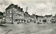 50 Manche CPSM FRANCE 50 "Pontorson, la place de la Gare"