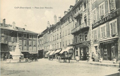 / CPA FRANCE 05 "Gap, Place Jean Marcellin"