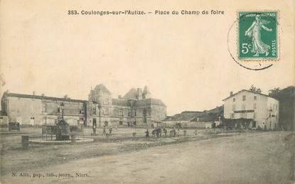 CPA FRANCE 79 "Coulonges sur l'Autize, place du champ de foire"