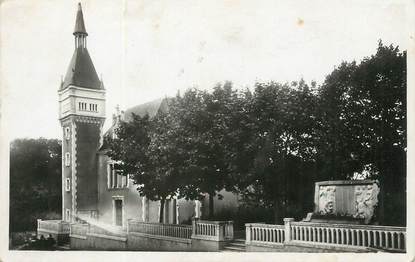 / CPSM FRANCE 03 "Néris Les Bains, la mairie et le monument aux morts"