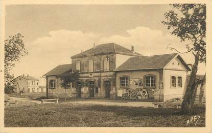 CPA FRANCE 82 "Montbartier, mairie et poste"