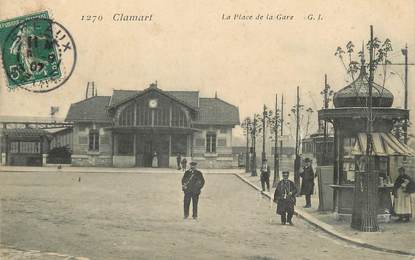 / CPA FRANCE 92 "Clamart, la place de la Gare"