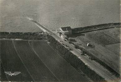 / CPSM FRANCE 85 "Ile de Noirmoutier, vue aérienne"