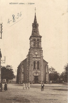 / CPA FRANCE 03 "Bézenet, l'église"