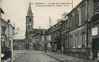CPA FRANCE 93 "Bobigny, la rue de la République"