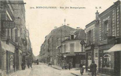 / CPA FRANCE 92 "Bois Colombes, rue des Bourguignons"