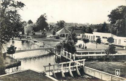 / CPSM FRANCE 28 "Bonneval, la piscine"