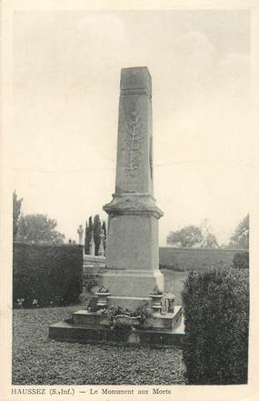 CPA FRANCE 76 " Haussez,  le monument aux morts"