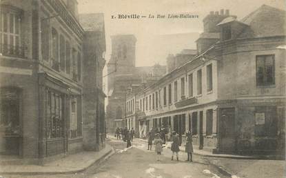 CPA FRANCE 76 " Bléville, la Rue Léon Hallaure"