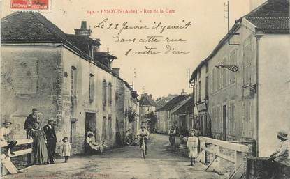 CPA FRANCE 10 "Essoyes, rue de la gare"