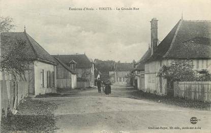 CPA FRANCE 10 "Env. d'Arcis, Vinets, la Grande rue"