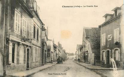 CPA FRANCE 10 "Chaource, la  Grande rue"